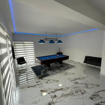 Imperium Indoor & Outdoor Pool Riverfront Bjelasnica View Villa Saraievo