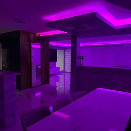 Villa Imperium Indoor & Outdoor Pool Riverfront Bjelasnica View *