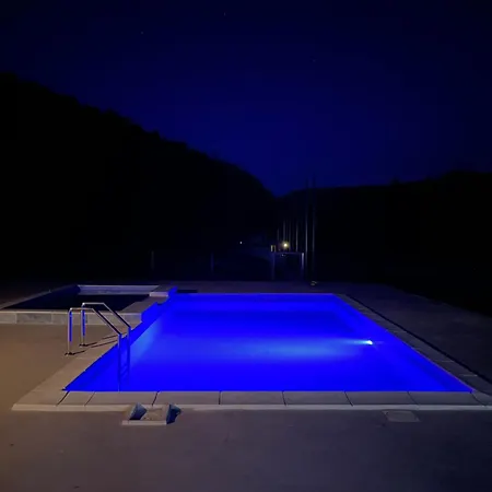 Imperium Indoor & Outdoor Pool Riverfront Bjelasnica View Villa Saraievo